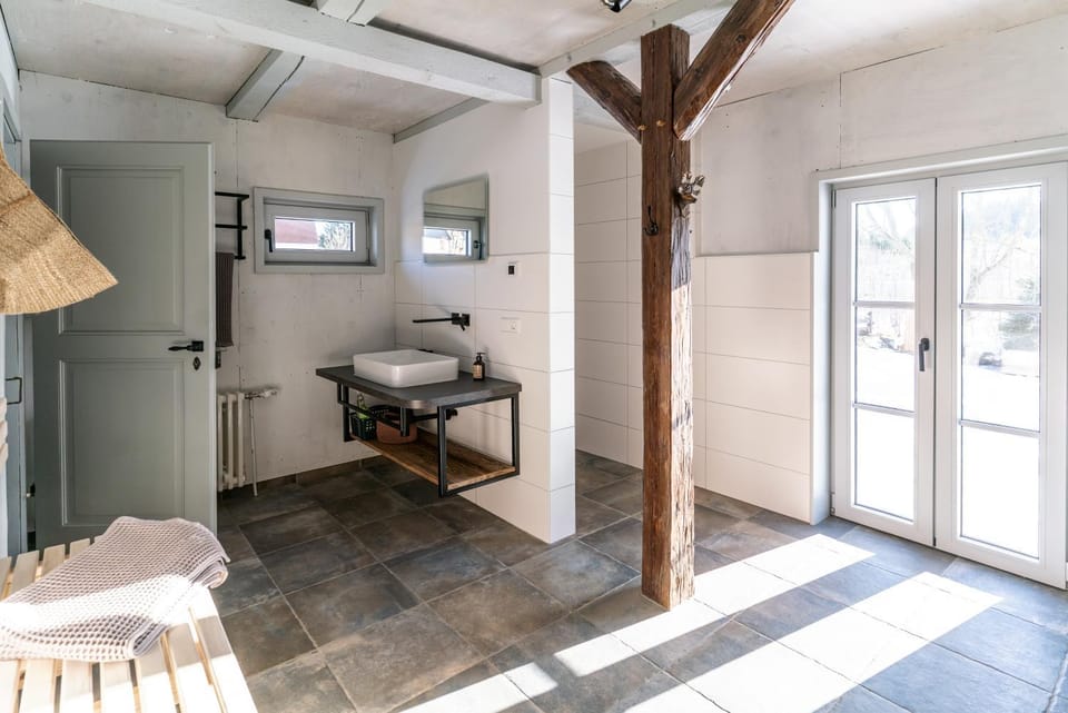 Sauna, Bathroom