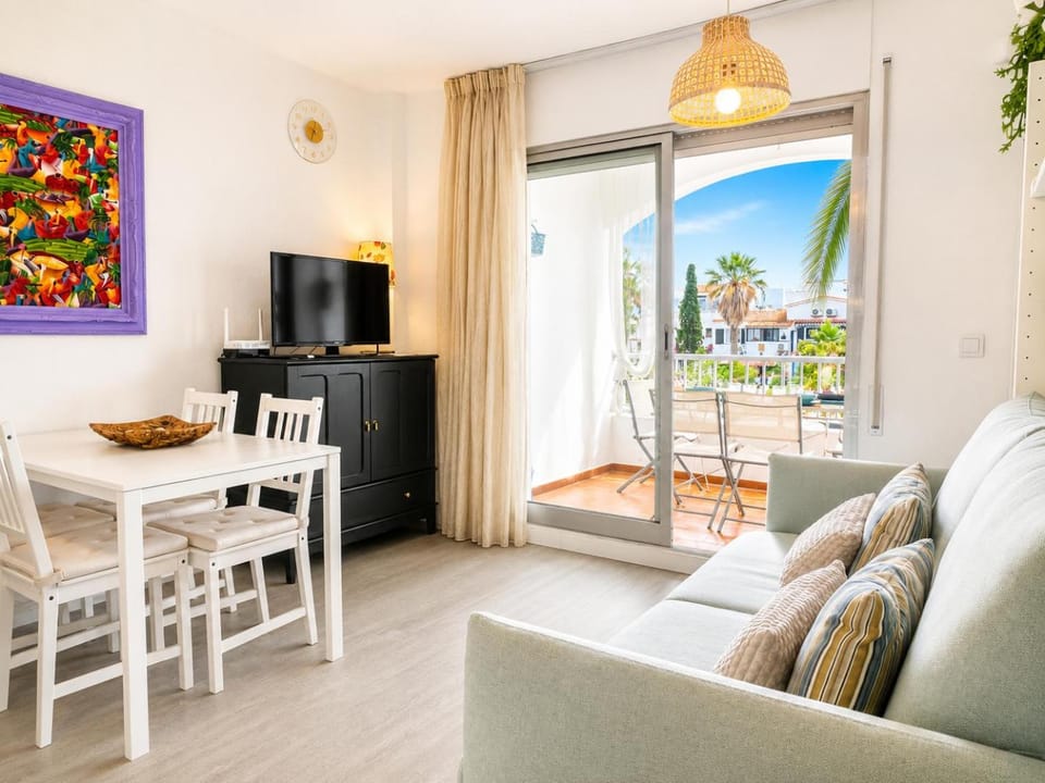 Balcony/Terrace, Dining area