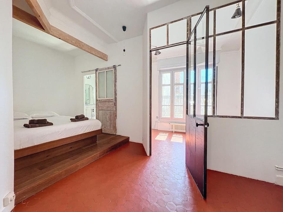 Loft in Marseille City Center Apartment in Marseille
