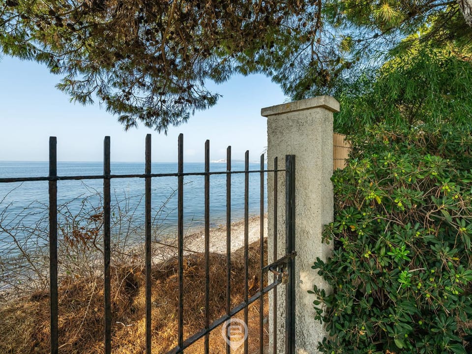 Estay - Villa Foxi Serenity - Exclusive holiday Villa in Quartu Sant'Elena