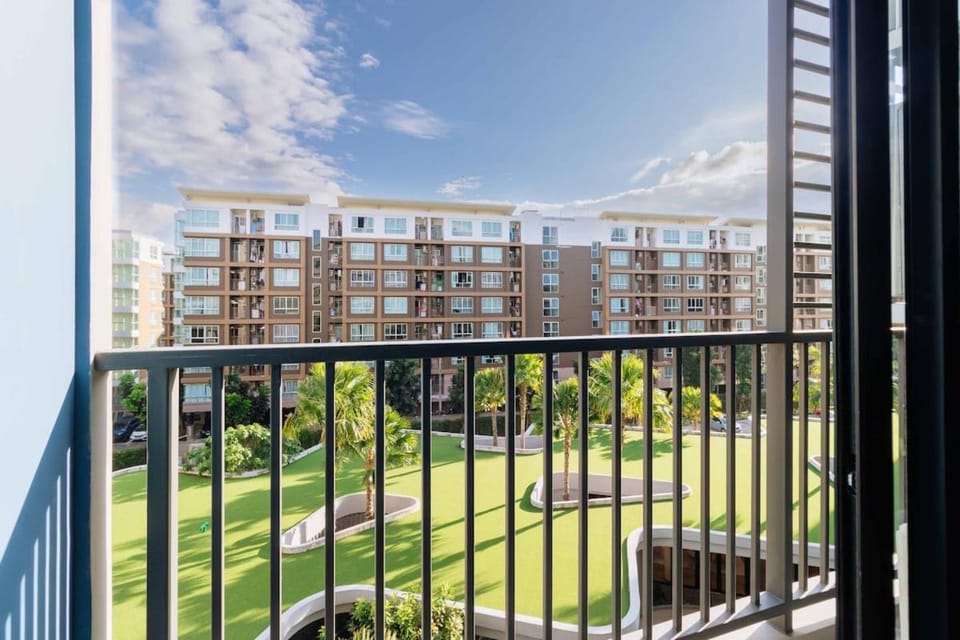 C262 Relax 2BR Condo with Pool and Full Gym Apartment in Kathu