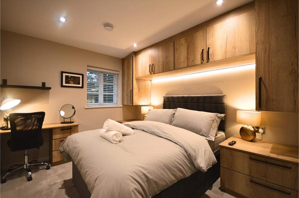 TV and multimedia, Bedroom, wardrobe