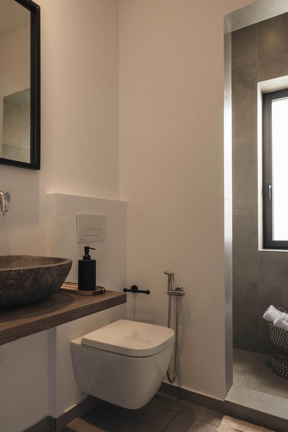 Toilet, Bathroom, towels