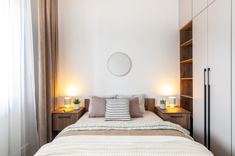 Bedroom, wardrobe