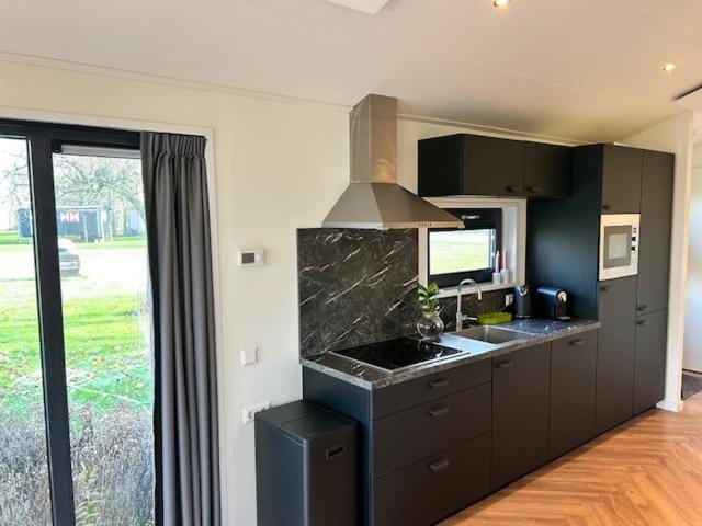 Tiny House 'Het Chalet' Campground/ 
RV Resort in North Brabant (province)