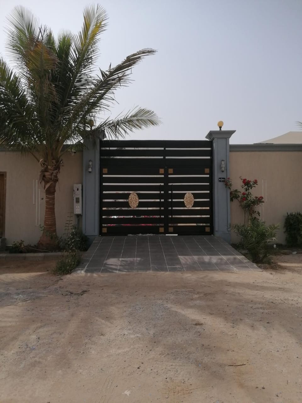 Property building, Facade/entrance