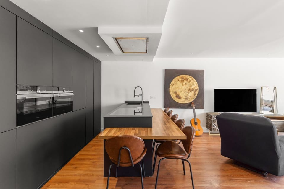 Property building, Living room