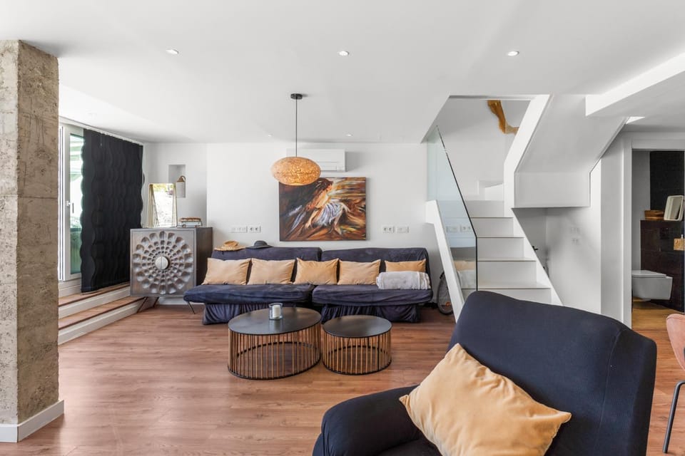 Property building, Living room