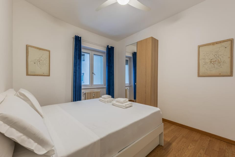 Bed, Photo of the whole room, Bedroom, towels, wardrobe