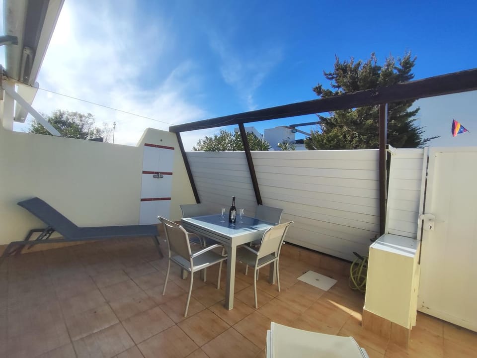 Patio, Balcony/Terrace