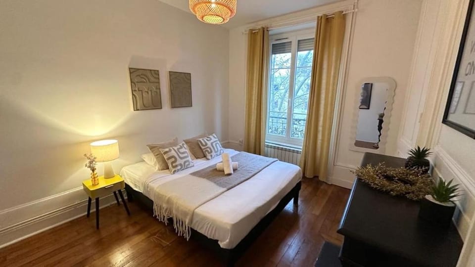 128 Thiers 2 Chambres Brotteaux Apartment in Villeurbanne