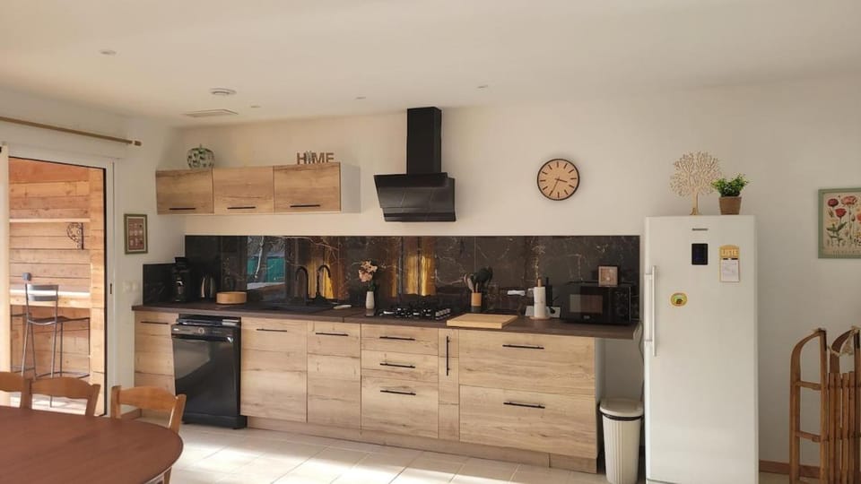 Communal kitchen