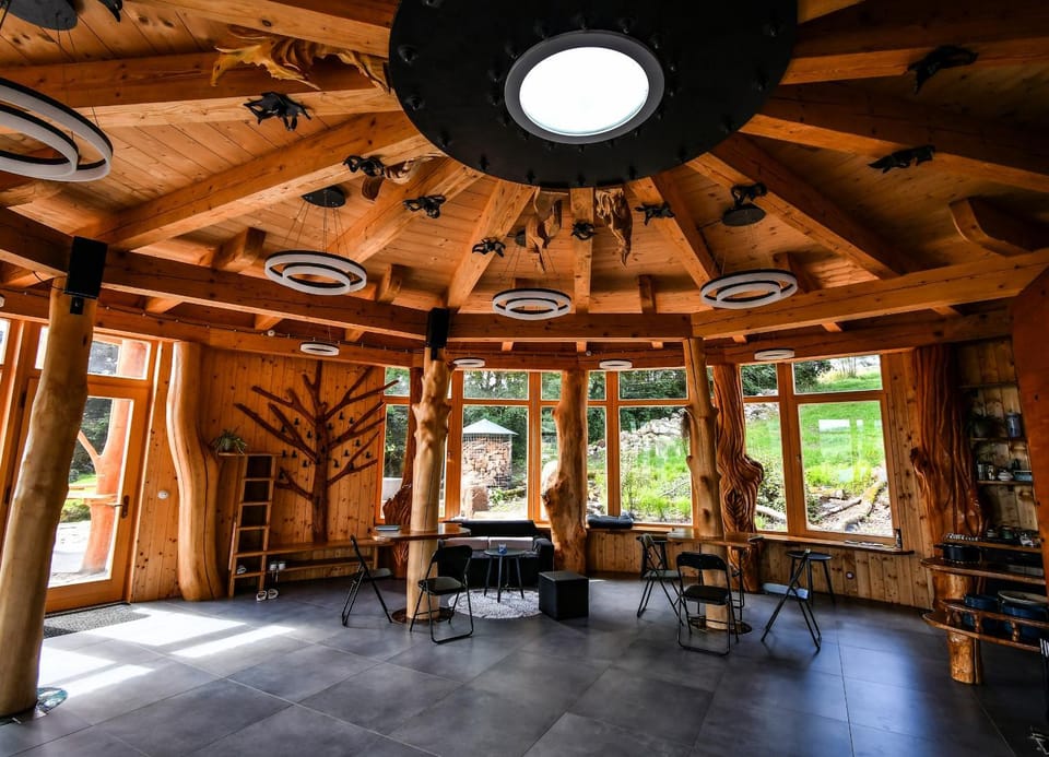 dům Ohně Nature lodge in Lower Silesian Voivodeship