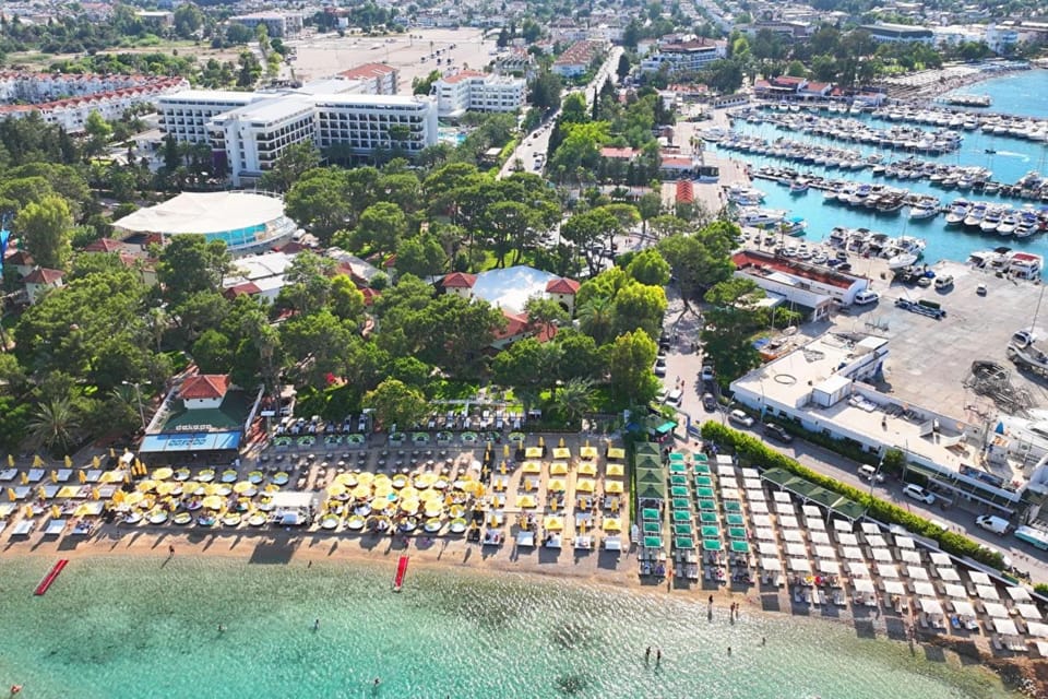 Property building, Bird's eye view, Beach, Sea view