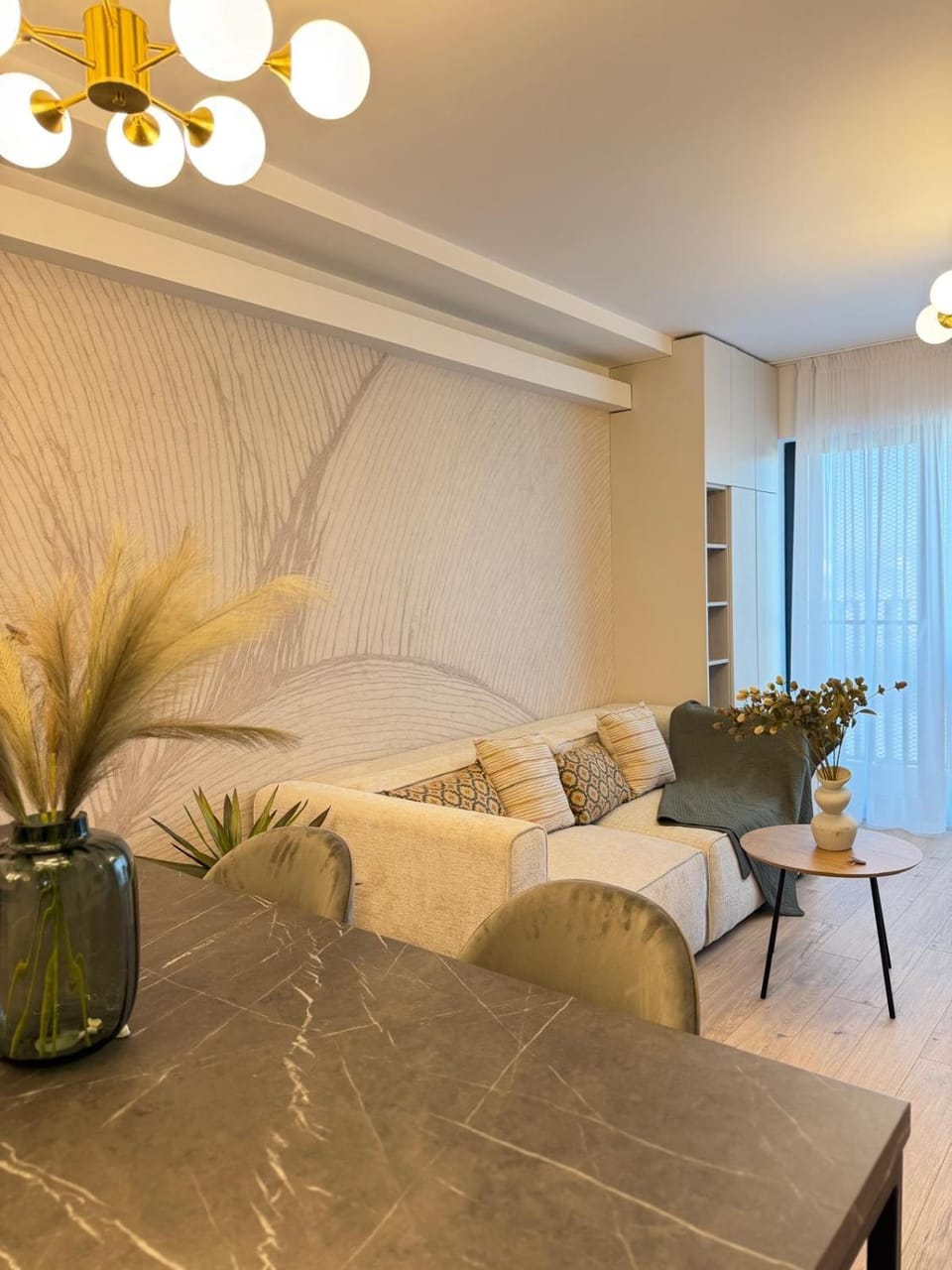 Living room, Decorative detail, Seating area