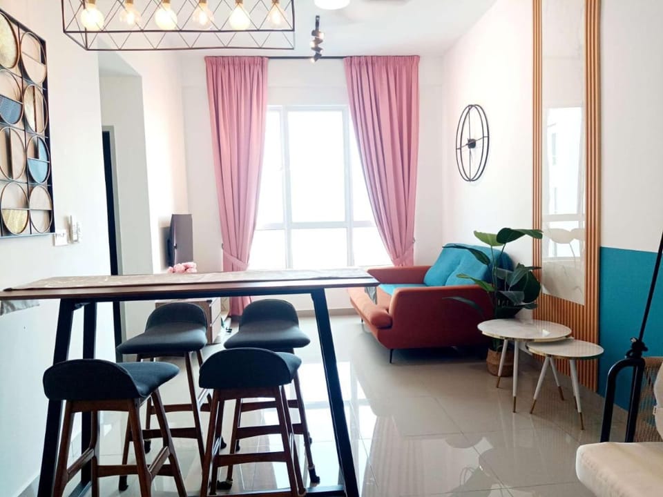 Amber Cove Two Bedroom Seaview J & E Apartment in Malacca