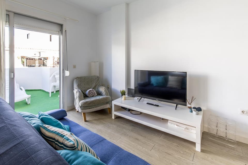 Sunny Apartment with Terrace in El Médano Apartment in El Médano
