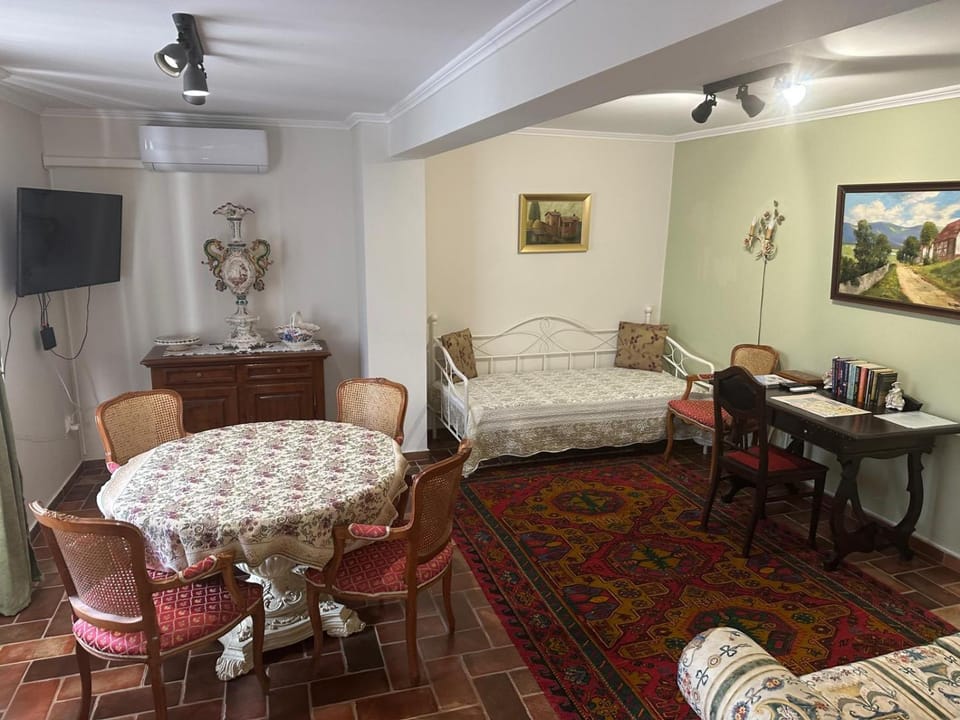 Casa Eloria Apartment in Hungary