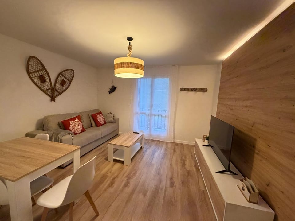 Apartamentos Leyre Candanchú Apartment in Aragon