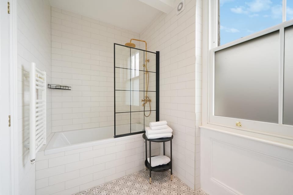 Shower, Bathroom, Bath