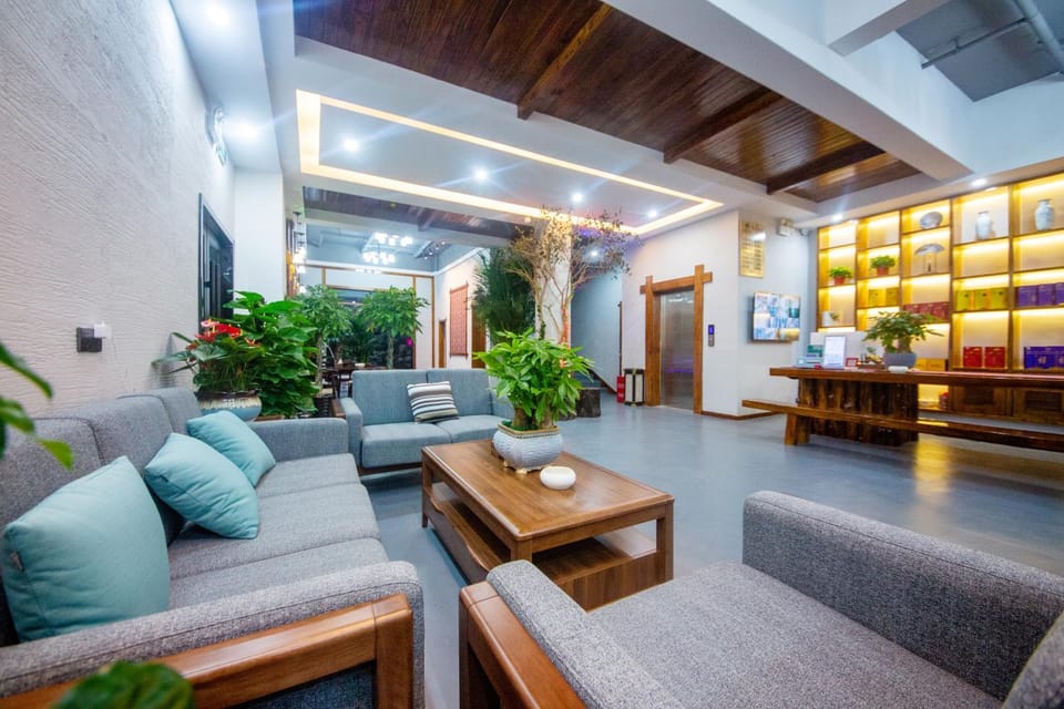 TV and multimedia, Living room, Lobby or reception, Seating area