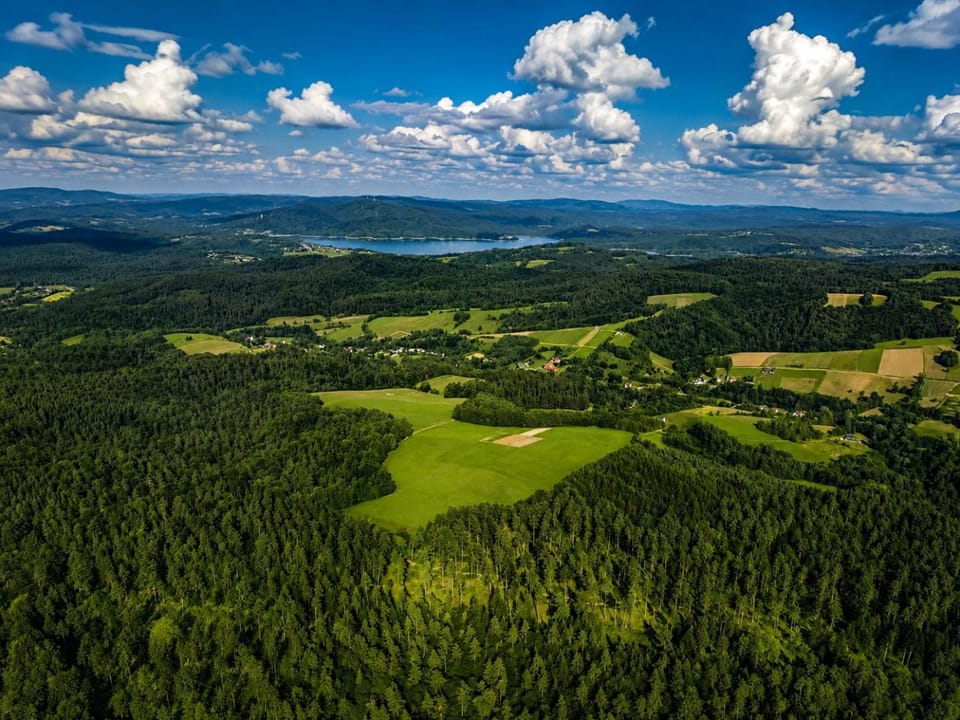 Skrzydlata Chata Osada PTOSEK Bieszczady House in Poland