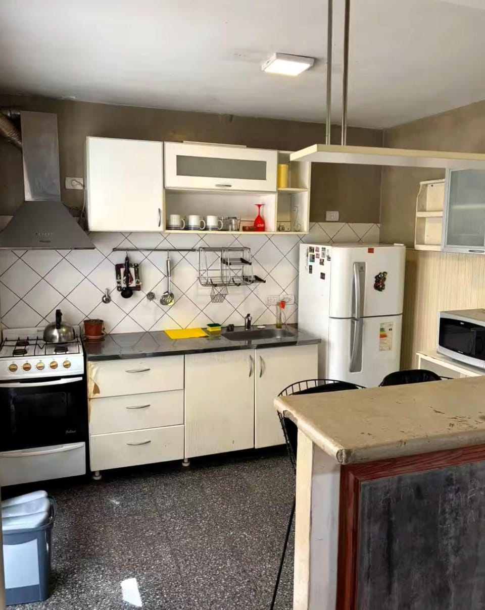 Departamento en Martinez a 100 metros de la plaza Apartment in San Isidro