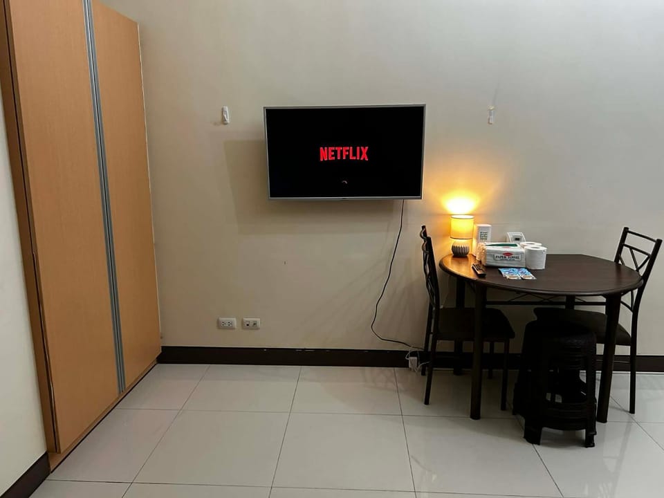 Cozy Studio Viceroy Residences Apartment hotel in Makati