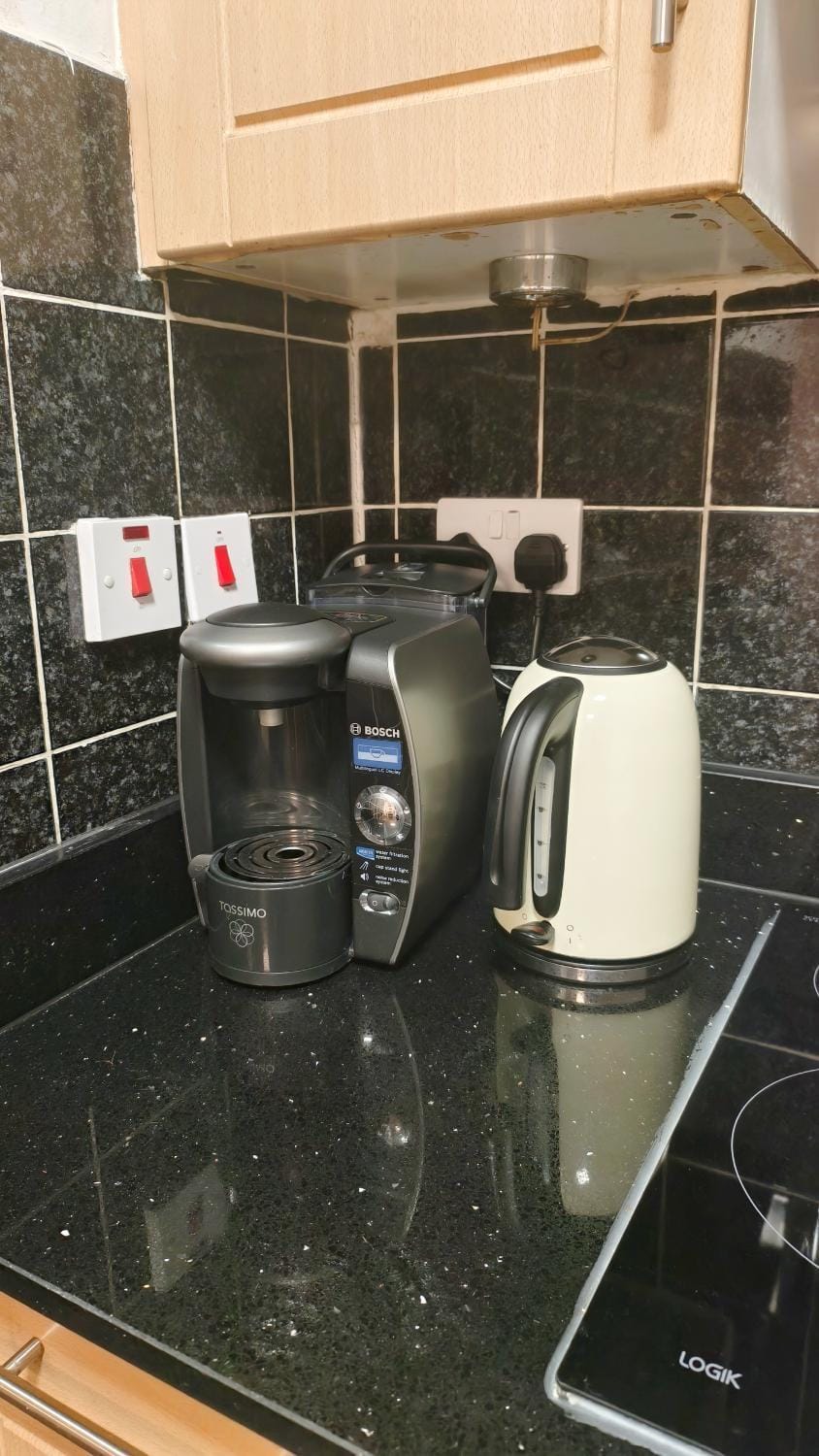 Coffee/tea facilities