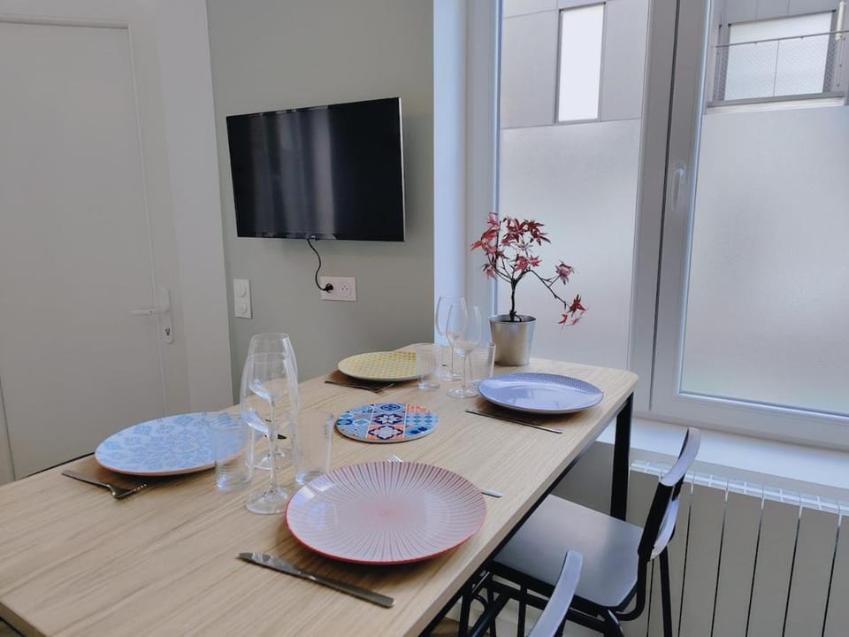 The 7th Art - Appartement for 4 Home cinema Apartment in Lille