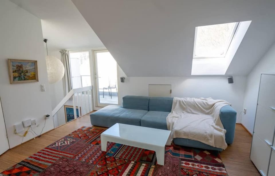 Stilig og romslig penthouse sentralt i Oslo Apartment in Oslo