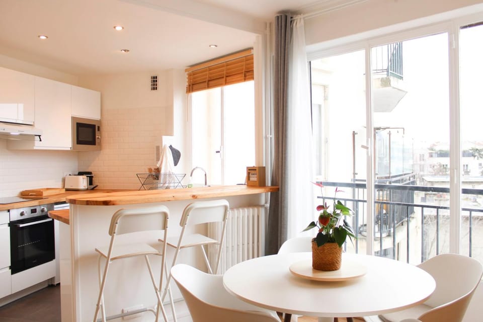 Bright apartment in Boulogne-Billancourt Apartment in Paris