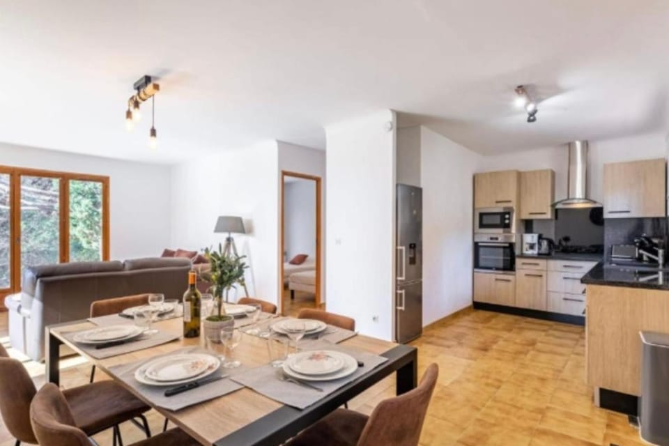 Spacious house with pool in Sainte-Maxime House in Sainte-Maxime