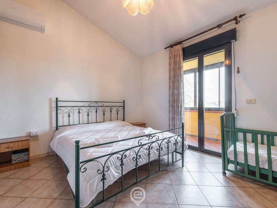 Estay - Appartamento fiorito - Beach - AirCon - WiFi Apartment in Sardinia