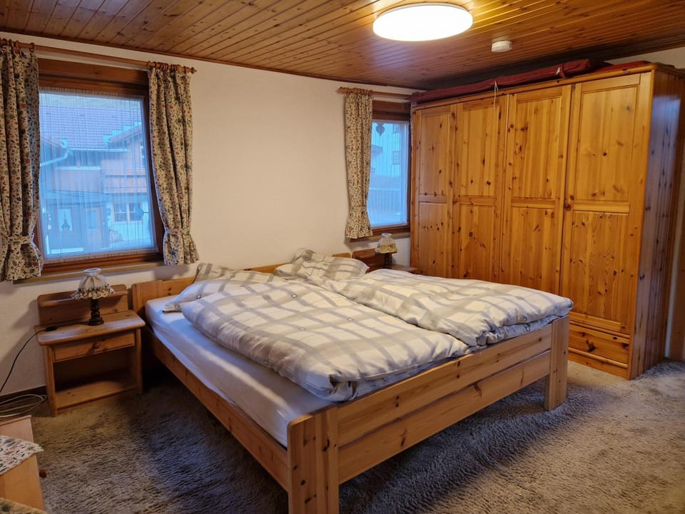 Bed, Photo of the whole room, Bedroom, wardrobe