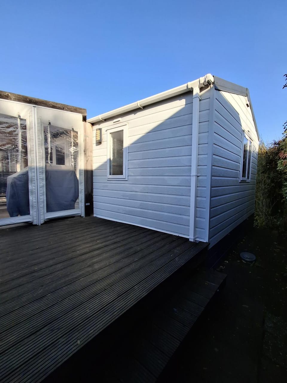 Property building, Facade/entrance, Off site