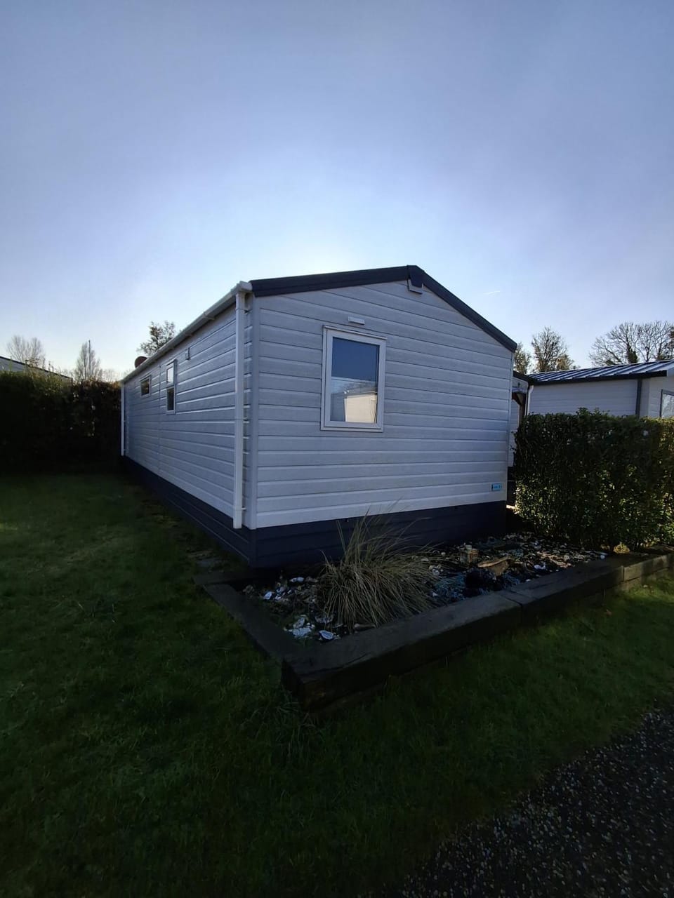 Property building, Facade/entrance, Off site