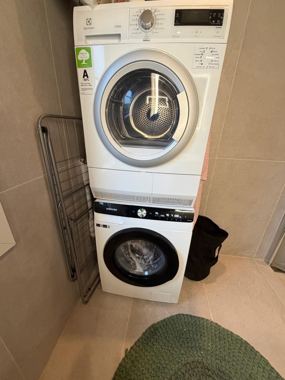Bathroom, washing machine, dryer