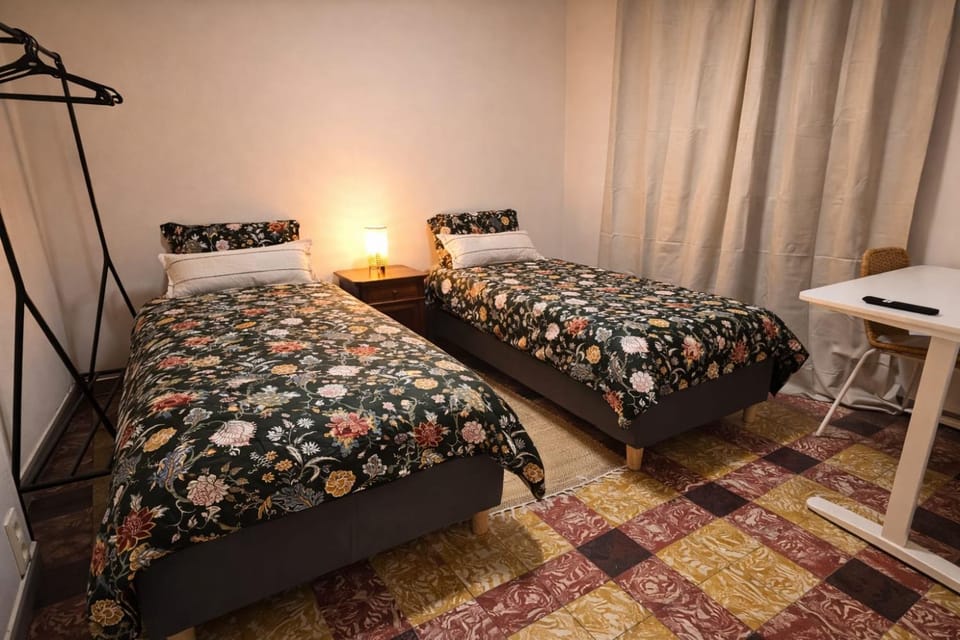 Bed, Seating area, Bedroom