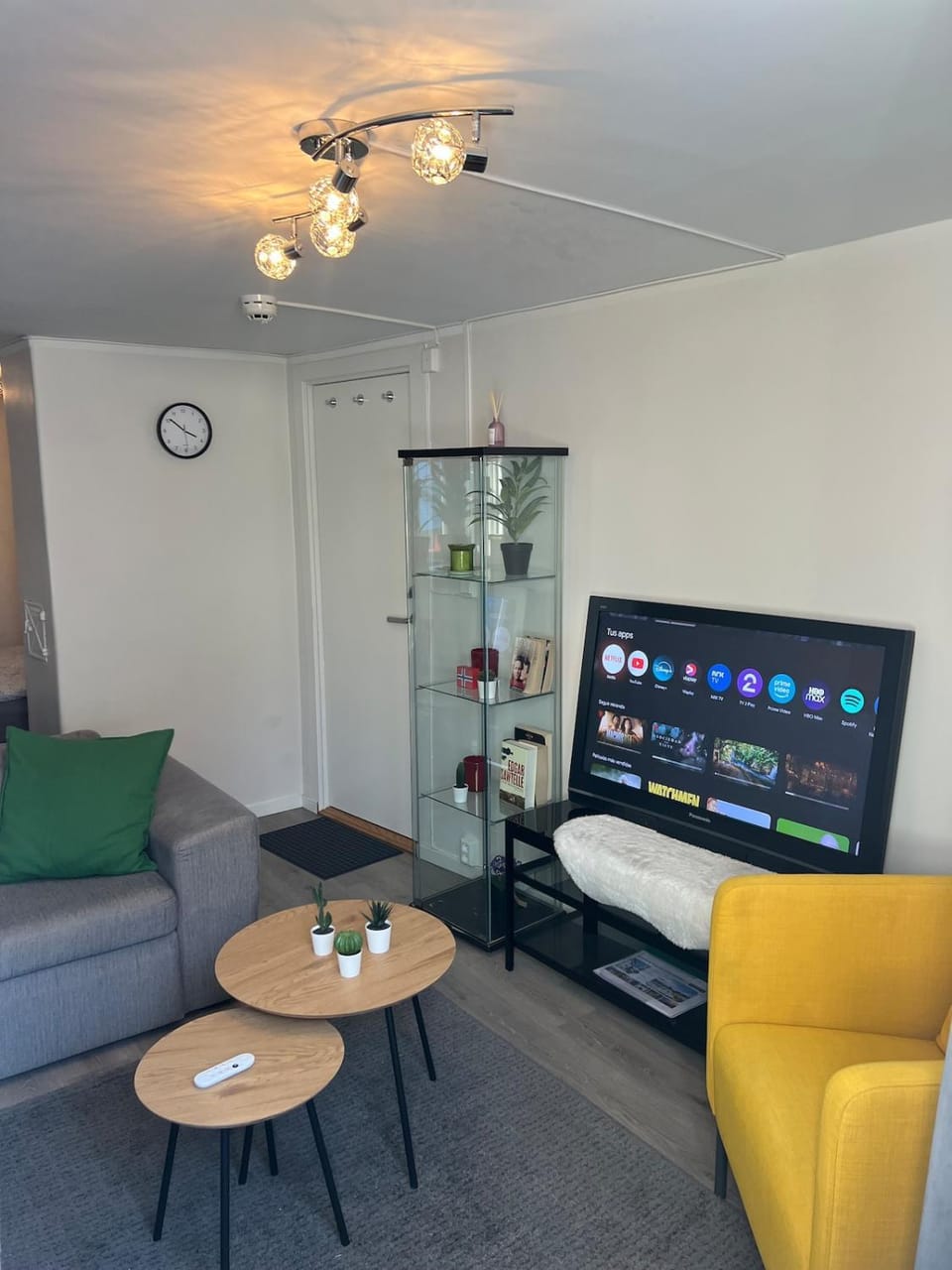 Central Bergen Stay for Families & Groups-6 Guests Apartment in Bergen