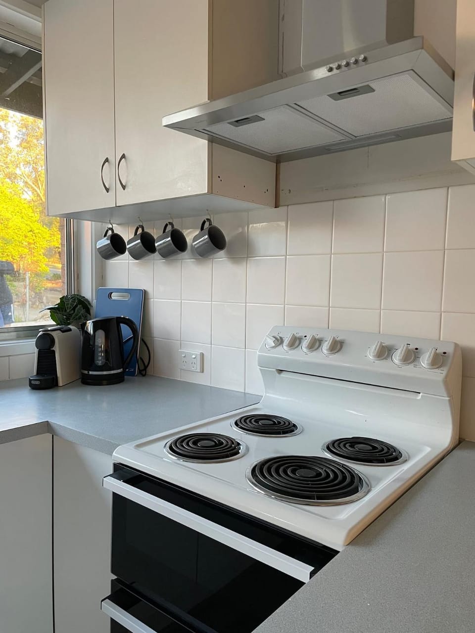Renovated & Spacious, Homely - 5km to CBR hospital House in Canberra