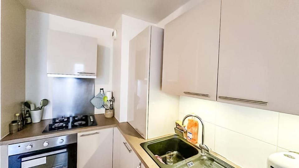 Le Scandi Mix - T3 lumineux, parking et ascenseur Apartment in Drancy