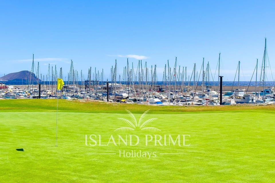 Seaviews Apartment with Heated Pool Golf Del Sur OG250 Apartment in Abona
