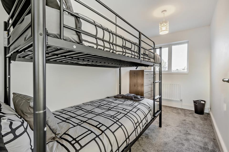 Rockford Cottage 3 Bed Modern New Forest House with Garden House in Burley