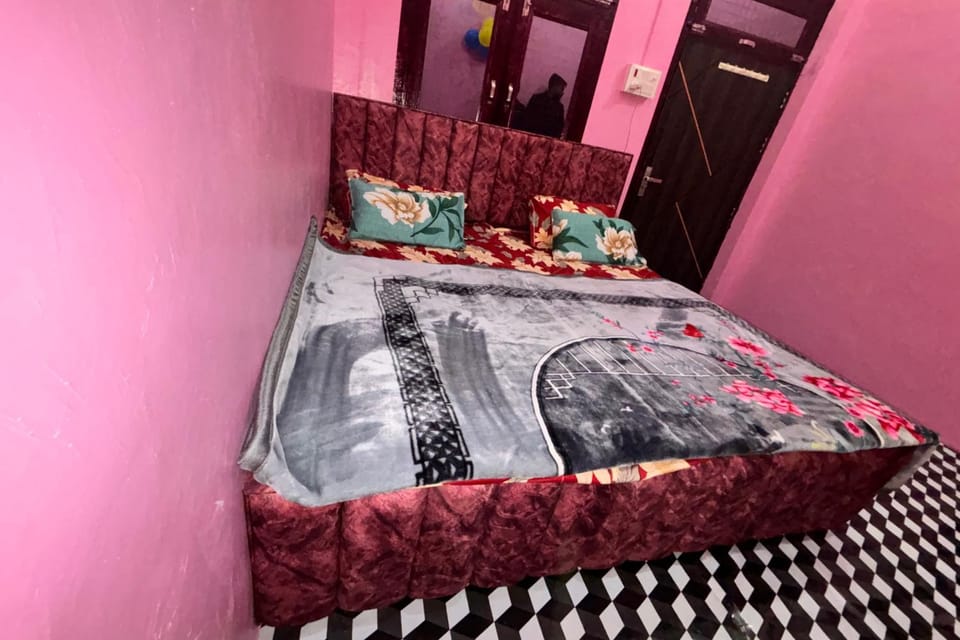 RN HOTEL & Restaurant House in Nepal