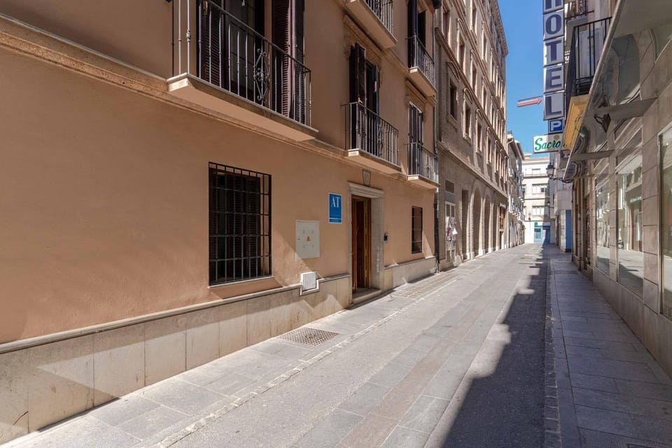 Property building, Neighbourhood, Street view