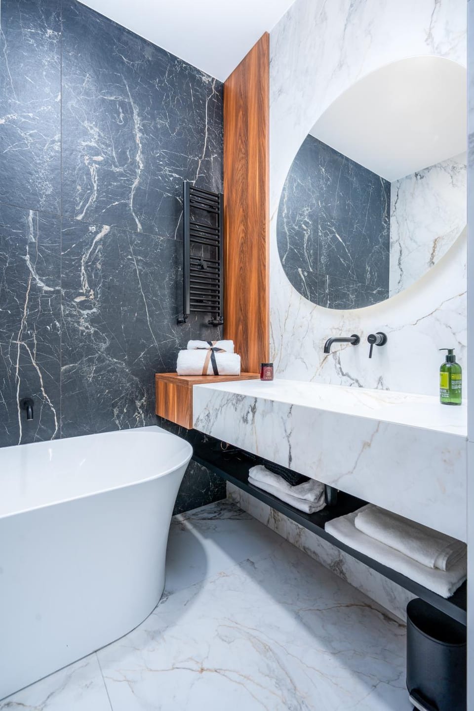 Bathroom, Bath
