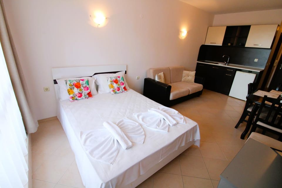 Kitchen or kitchenette, Photo of the whole room, towels