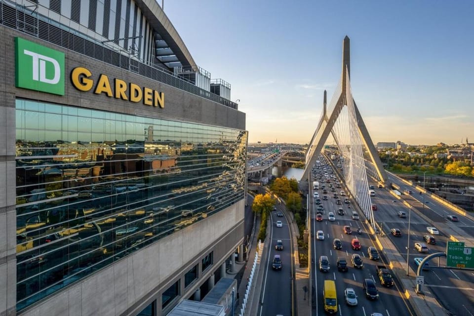 Boston Condo With FREE Parking Apartment in Charlestown