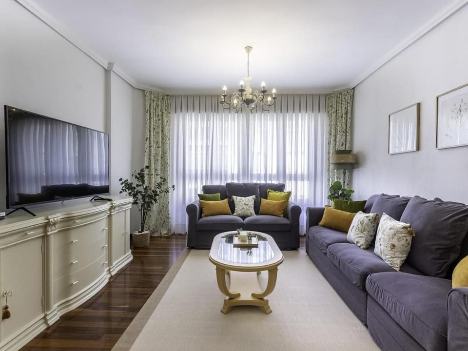 Elegant apartment in Getxo Apartment in Getxo